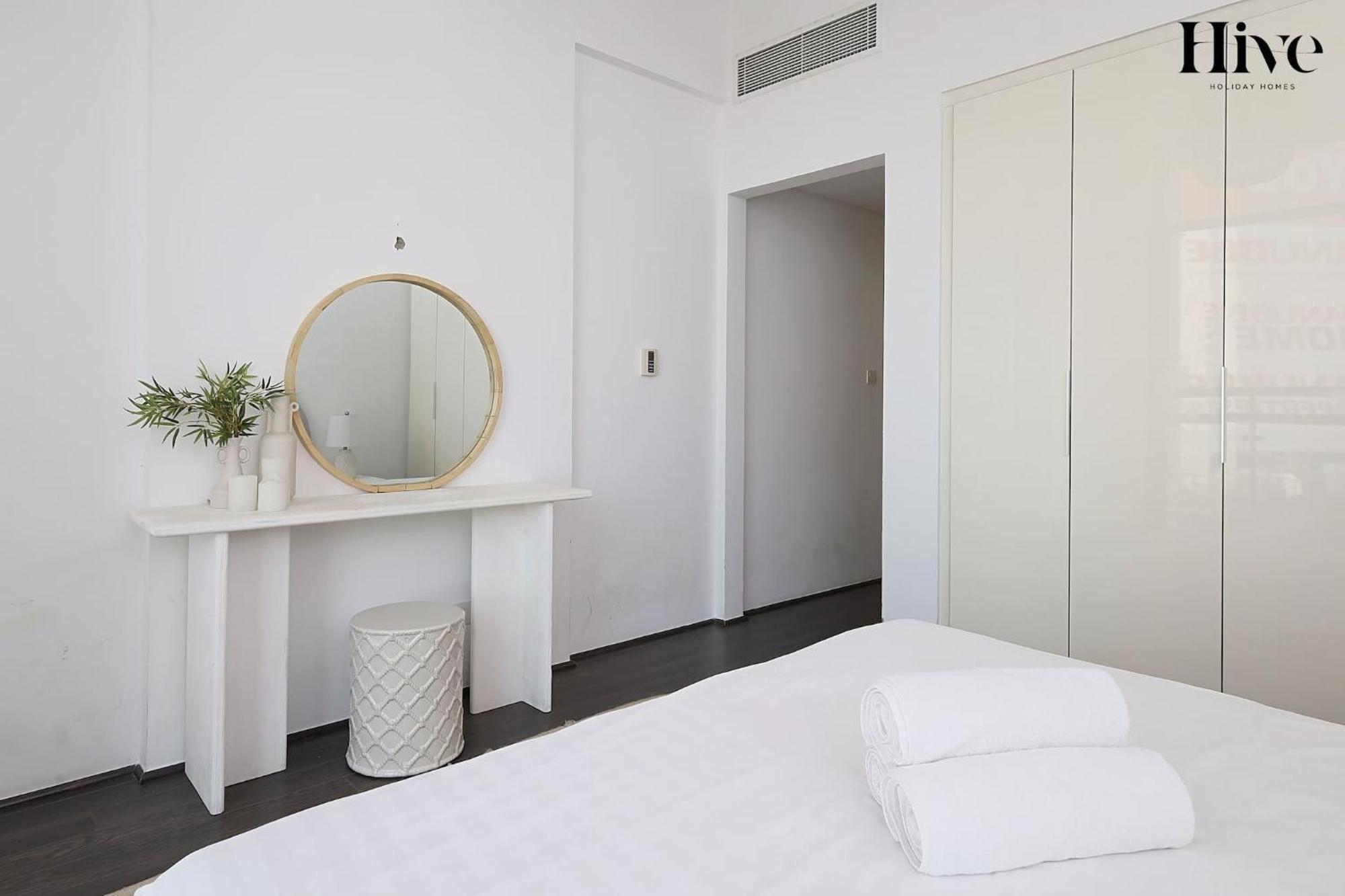 2 Bedroom Al Suffouh Apartment